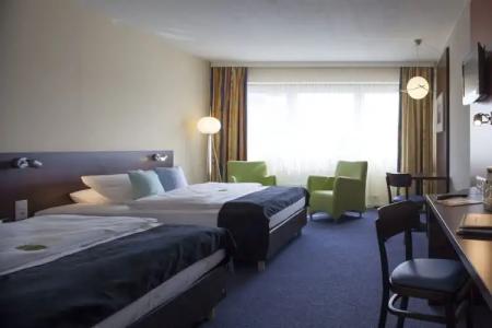 Best Western Ambassador - 62