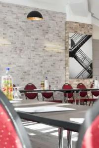 Best Western Ambassador - 23