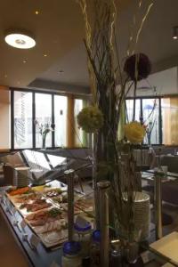 Best Western Ambassador - 36