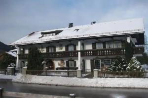 Gästehaus Heimgarten Guest house, Bad Wiessee
