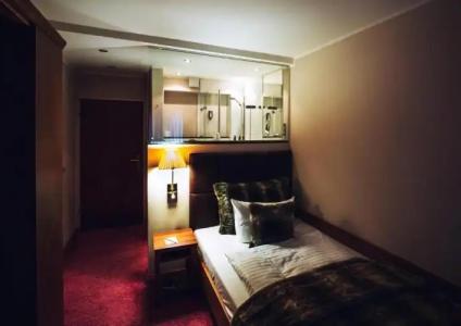 Der LIPPISCHE HOF - 29