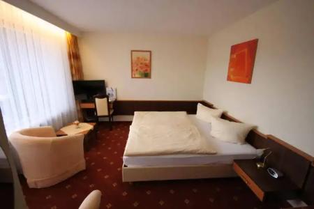 Bad Pyrmonter Hof - 3