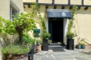 Boutique Hotel LANDHAUSZEIT, Bad Munstereifel