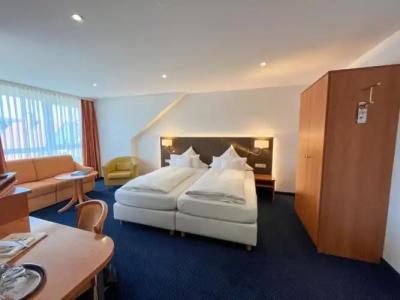 Akzent Atrium Baden - 35