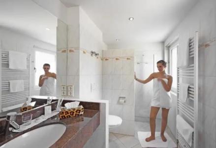 Akzent Atrium Baden - 19