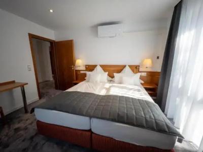 Akzent Atrium Baden - 52