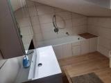 3 Bedrooms Apartment