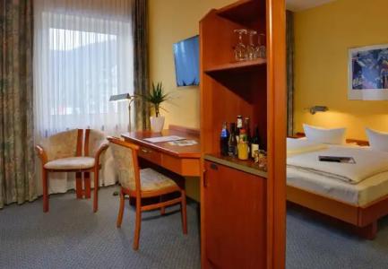 RheinVier Jahreszeiten - 33