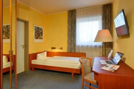 RheinVier Jahreszeiten