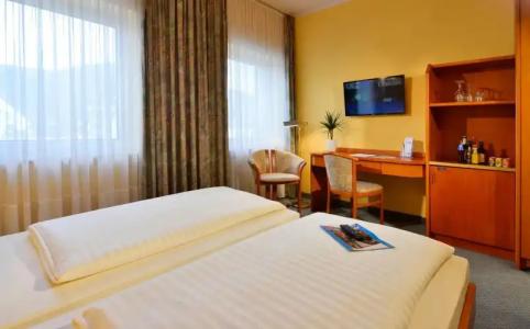 RheinVier Jahreszeiten - 12