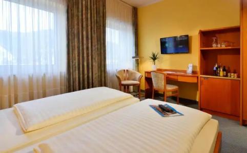 RheinVier Jahreszeiten - 37