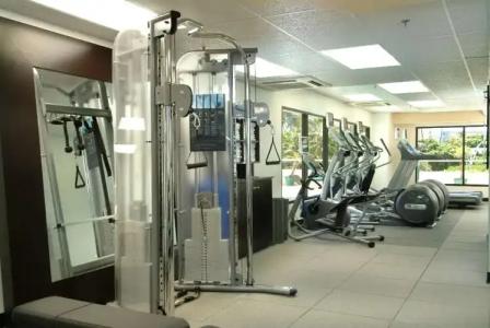 DoubleTree by Hilton Alana - Waikiki Beach - 24