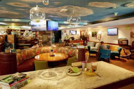 DoubleTree by Hilton Alana - Waikiki Beach - 12