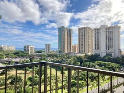 DoubleTree by Hilton Alana - Waikiki Beach - 55