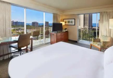 DoubleTree by Hilton Alana - Waikiki Beach - 7