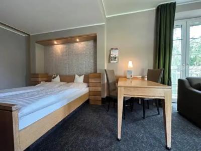 RingKöhlers Forsthaus - 82