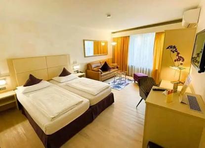 City Ost am Kö - 96