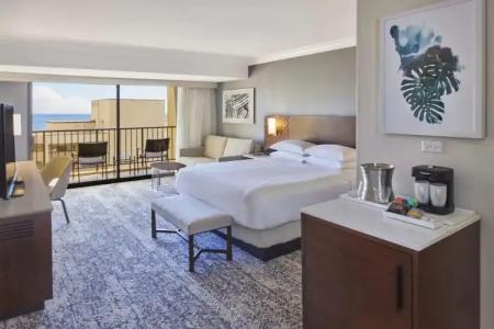 Hilton Hawaiian Village Waikiki Beach Resort - 208