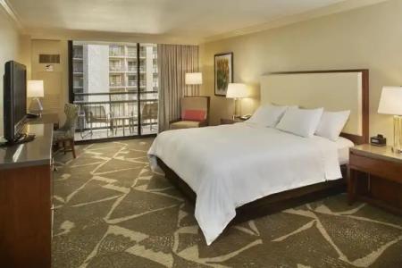 Hilton Hawaiian Village Waikiki Beach Resort - 104