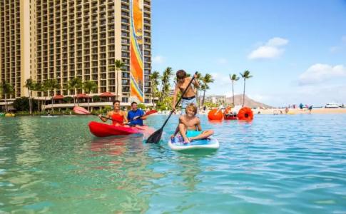 Hilton Hawaiian Village Waikiki Beach Resort - 32