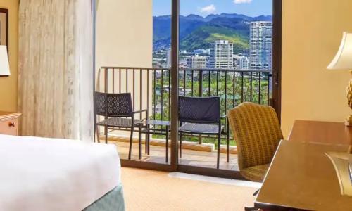 Hilton Hawaiian Village Waikiki Beach Resort - 85