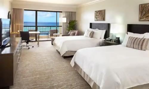 Hilton Hawaiian Village Waikiki Beach Resort - 56