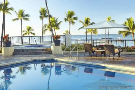 Hilton Hawaiian Village Waikiki Beach Resort - 12