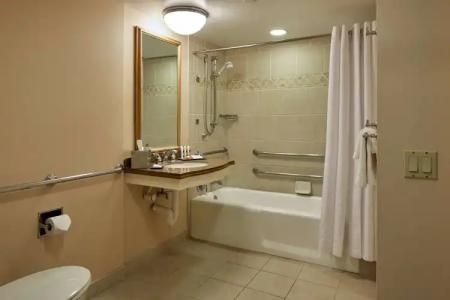 Hilton Hawaiian Village Waikiki Beach Resort - 98