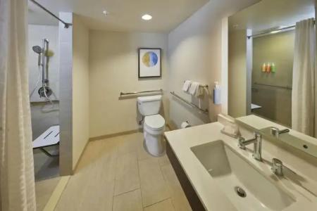 Hilton Hawaiian Village Waikiki Beach Resort - 175