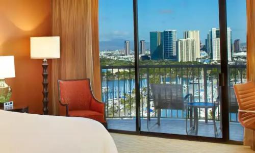 Hilton Hawaiian Village Waikiki Beach Resort - 50