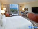 Diamond Head Tower room with ocean view