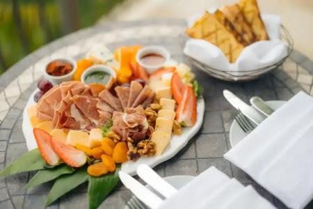 The Kahala and Resort - No Resort Fee - 11