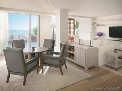 Hilton Vacation Club The Modern Honolulu - 6