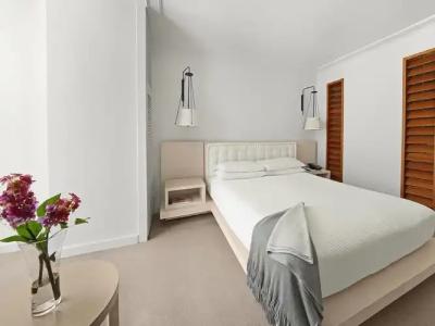 Hilton Vacation Club The Modern Honolulu - 43