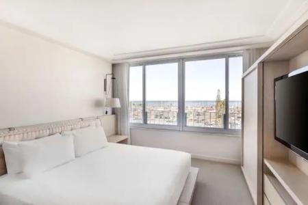 Hilton Vacation Club The Modern Honolulu - 70