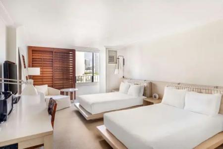 Hilton Vacation Club The Modern Honolulu - 60