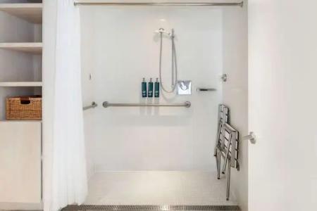 Hilton Vacation Club The Modern Honolulu - 56