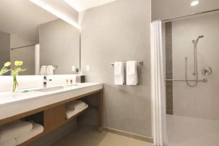 Hyatt Place at Anaheim Resort / Convention Center - 34