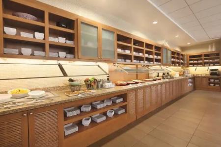 Hyatt Place at Anaheim Resort / Convention Center - 11