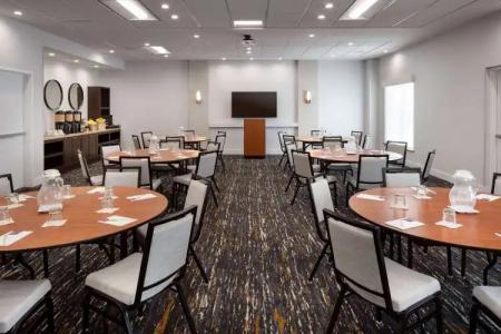 Hyatt Place at Anaheim Resort / Convention Center - 18