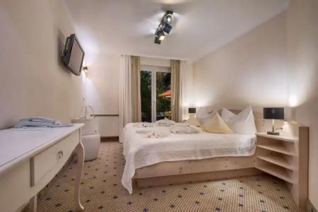 Mittelburg Wellnesshotel - 5