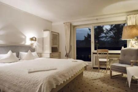 Mittelburg Wellnesshotel - 59