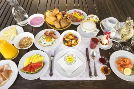 Mittelburg Wellnesshotel - 11