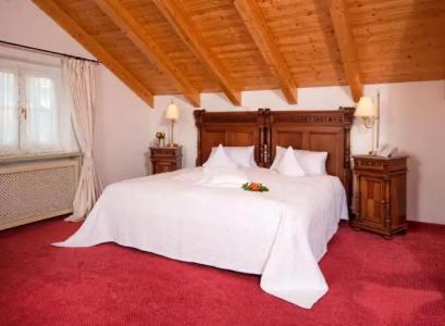 Mittelburg Wellnesshotel - 78