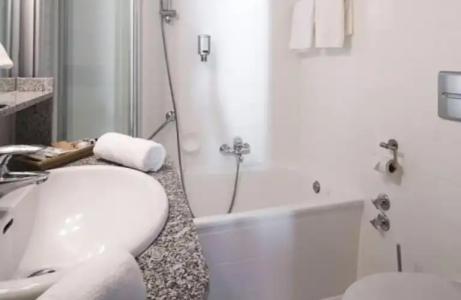 Mittelburg Wellnesshotel - 60