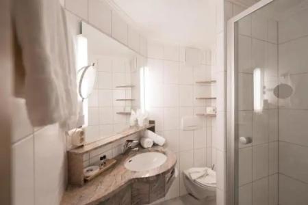 Mittelburg Wellnesshotel - 57