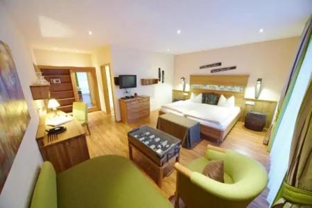 Zeltinger-Hof - Gasthaus des Rieslings - 70