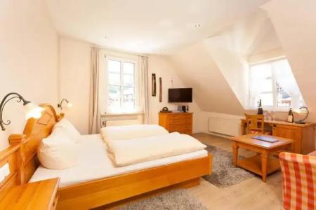 Zeltinger-Hof - Gasthaus des Rieslings - 35