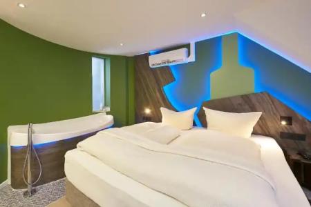 Zeltinger-Hof - Gasthaus des Rieslings - 78