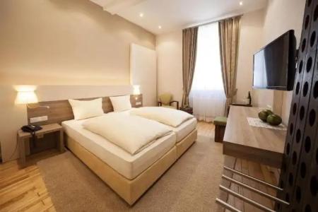 Zeltinger-Hof - Gasthaus des Rieslings - 48